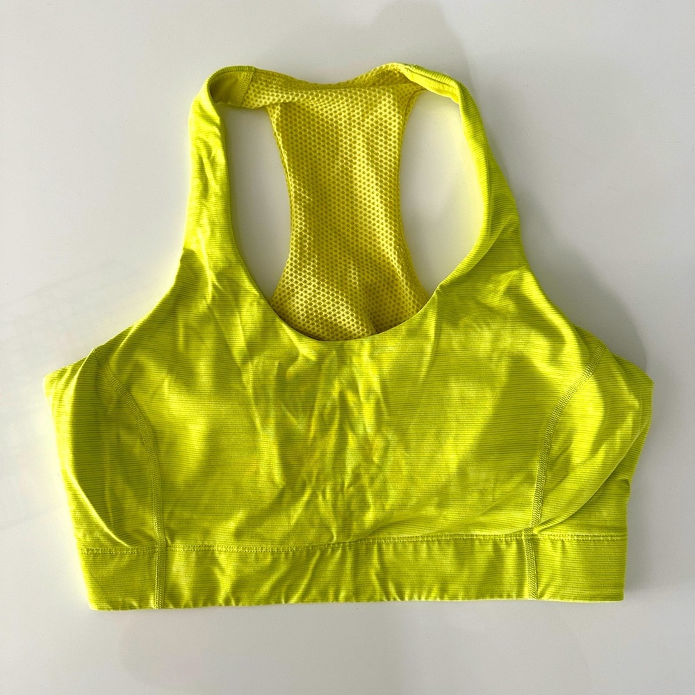 Outdoor Voices cool form sports bra in yellow size XL